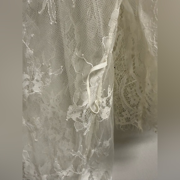 Engineered Lace Kimono Robe - Picture 6 of 6